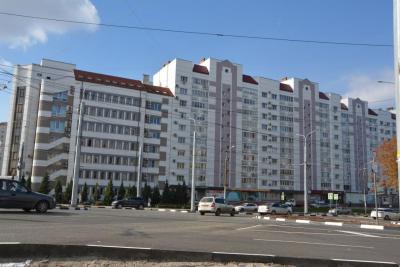 В Энгельсе на новой кольцевой развязке появился пешеходный переход