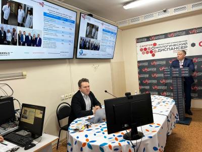 В Саратове состоялась Всероссийская конференция онкологов и радиологов В Саратове состоялась Всероссийская конференция онкологов и радиологов