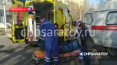 В Кировском районе легковой автомобиль сбил женщину