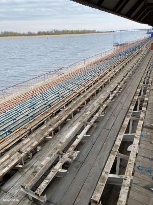 В Балаково начался демонтаж Водного стадиона