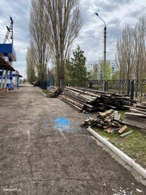 В Балаково начался демонтаж Водного стадиона
