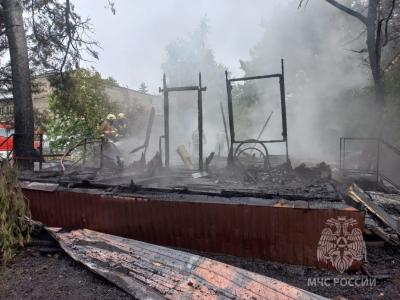 В детском лагере в Саратове произошел крупный пожар В детском лагере в Саратове произошел крупный пожар