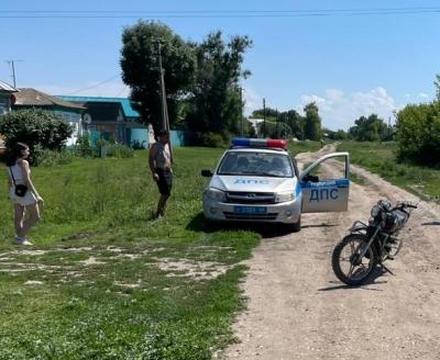 В Саратовской области мужчина упал с мопеда и отправился в больницу