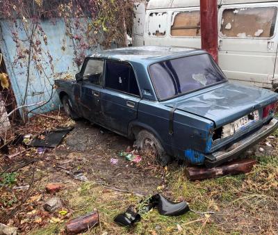 В Саратове нашли брошенные автомобили