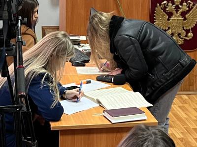 Потерпевшая по делу Дмитрия Тепина заявила, что Потерпевшая по делу Дмитрия Тепина заявила, что