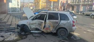 В Юбилейном автомобиль сбил 19-летнюю девушку