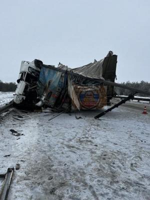 В столкновении фур под Красноармейском погиб человек