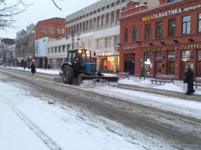В Саратове из-за уборки гололеда запретят парковаться: адреса