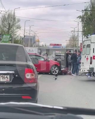 Очевидцы выложили фото с места ЧП на 3-й Дачной в Саратове