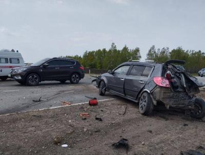 В ДТП с рейсовым автобусом под Саратовом пострадали пятеро взрослых и ребенок