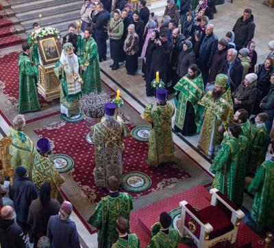 В Саратов доставят Благодатный огонь из Иерусалима