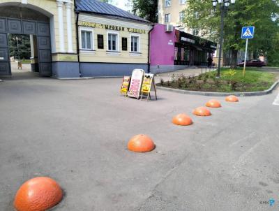 К монастырю на Стрелке перекрыли подъезд
