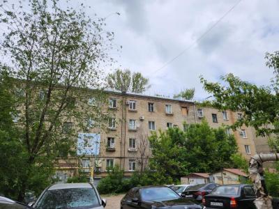 Ремонт крыши сгоревшего общежития в центре Саратова почти завершен