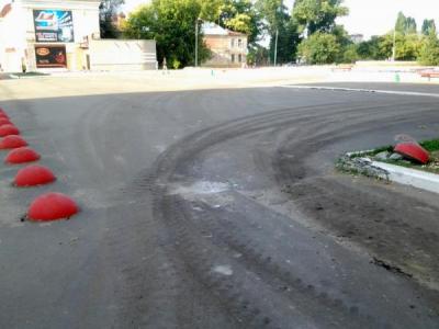 В Балашове неизвестные угнали строительный каток (ФОТО)