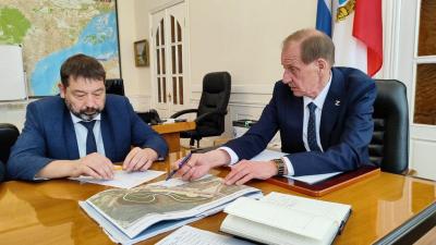 Главная цель – вызвать эмоции: Павел Сурков обсудил с подчиненными ремонт Парка Победы
