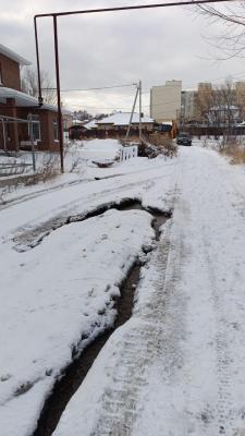 В микрорайоне Цветочный неделю нет холодной и горячей воды
