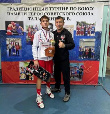 Боксеры из Саратовской области уверенно выступили на турнире памяти Героя Советского Союза В.В.Талалихина