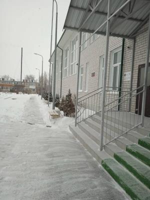 В Энгельсском районе активно продолжается уборка снега 
