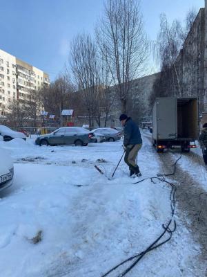 В Волжском районе в нескольких местах снесли незаконные шлагбаумы