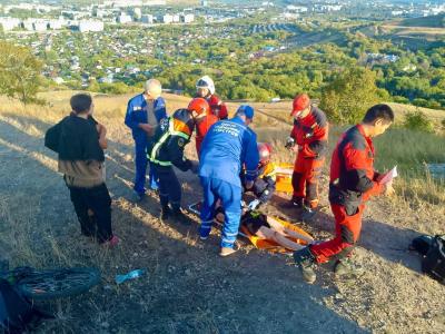 Под Саратовом велосипедистка упала в резервуар для воды