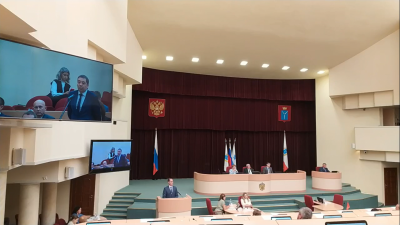 Депутаты-коммунисты не стали голосовать за бюджет Саратова