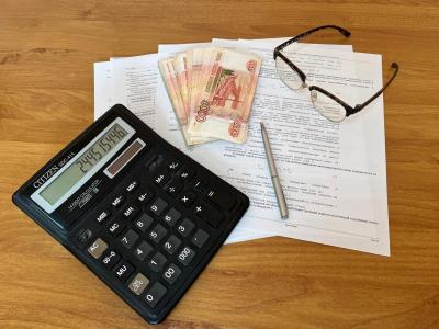 В Саратове бухгалтера фирмы по продаже мебели подозревают в присвоении более 1,8 млн рублей