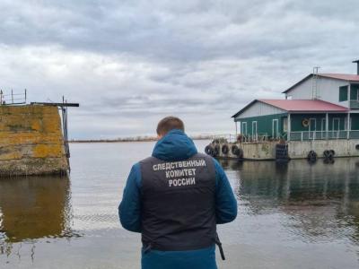В Саратове в Волге нашли утопленника В Саратове в Волге нашли утопленника