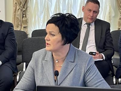 В Саратове в 2025 году 40 детей мигрантов успешно сдали тесты по русскому языку, 42 получили неудовлетворительную оценку
