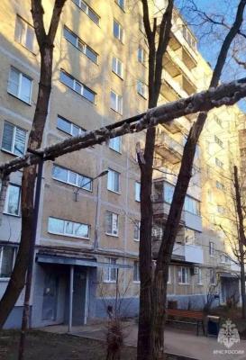 В Саратове из-за короткого замыкания в телевизоре сгорела квартира