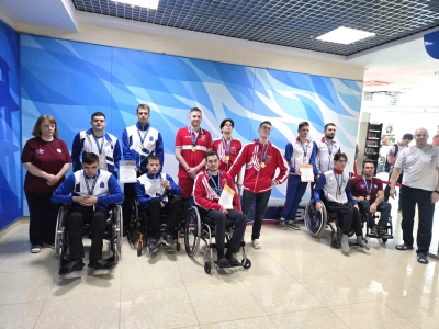 Саратовские спортсмены на чемпионате России по плаванию завоевали 7 золотых и 8 серебряных медалей