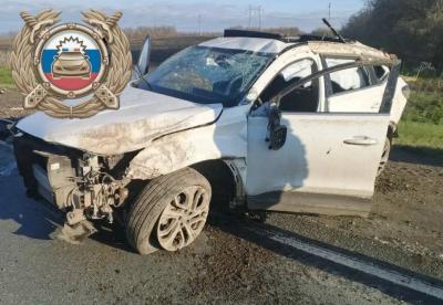 В Вольском районе опрокинулся Chery: пассажирка в больнице