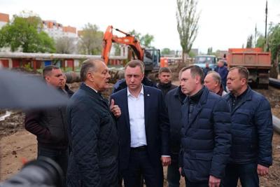 В Энгельсе начинается постепенное заполнение системы водоснабжения после аварии на коллекторе