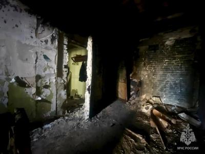 В Саратове два человека погибли на пожаре