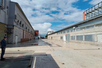 Жительница Балашова открыла опасный бизнес над газовой трубой
