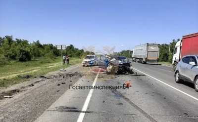 В Саратовской области на трассе столкнулись Hyundai и 