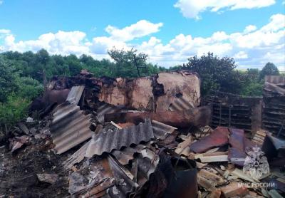 В Новобурасском районе сгорел частный дом