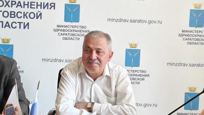 Саратовцев попросили просто так не вызывать скорую к лежащим на улице людям