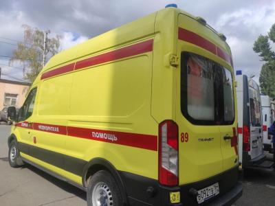 В Саратове у грузовика оторвалось колесо и покалечило пешехода