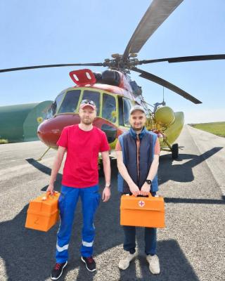 Из Саратова в Москву на вертолете санавиации доставили участника СВО
