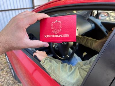 В Советском районе пенсионер пытался дать взятку госавтоинспектору