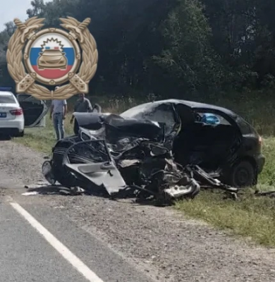 В Лысогорском районе в аварии один человек погиб, двое пострадали