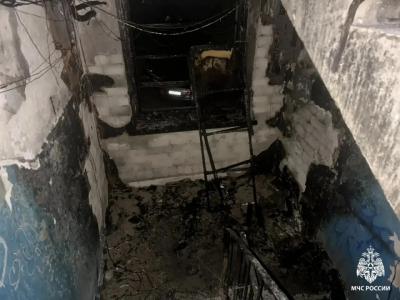 В Саратове жителей пятиэтажки эвакуировали из-за горящего матраса