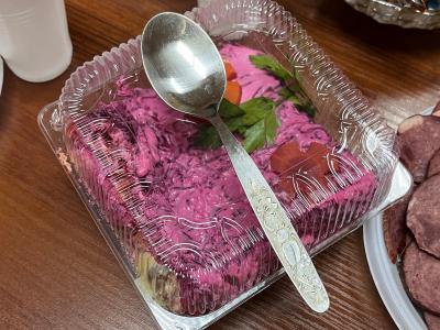 В Ершове сожители украли у знакомого продукты и устроили пикник в камышах