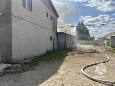 В Ершове сгорел склад стройматериалов