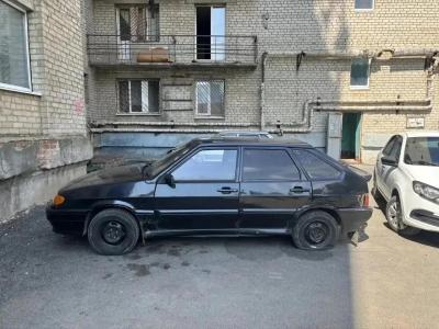 В Энгельсе 45-летний рецидивист покатался на чужой машине и попал под статью