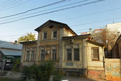 Дом 19-го века в центре Саратова стал памятником архитектуры