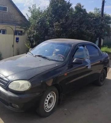 В Аркадаке полицейские нашли угнанную Chevrolet Lanos