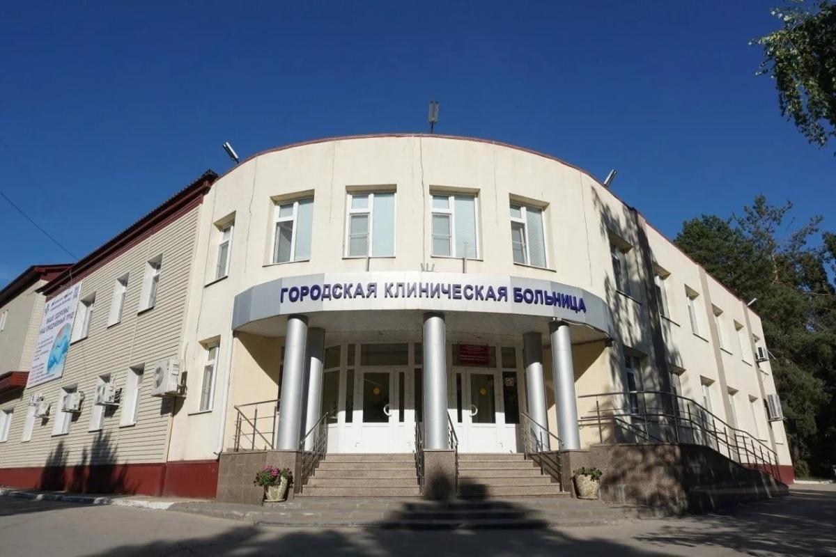 Пышная грудь в чёрном лифчике фото Пышная грудь в чёрном лифчике фото