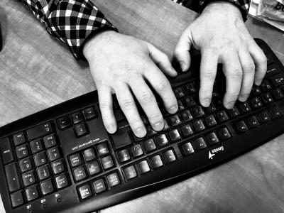 Саратовцы назвали престижными профессии программистов и инженеров