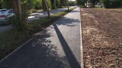 В Энгельсе отремонтировали ещё две пешеходные зоны
